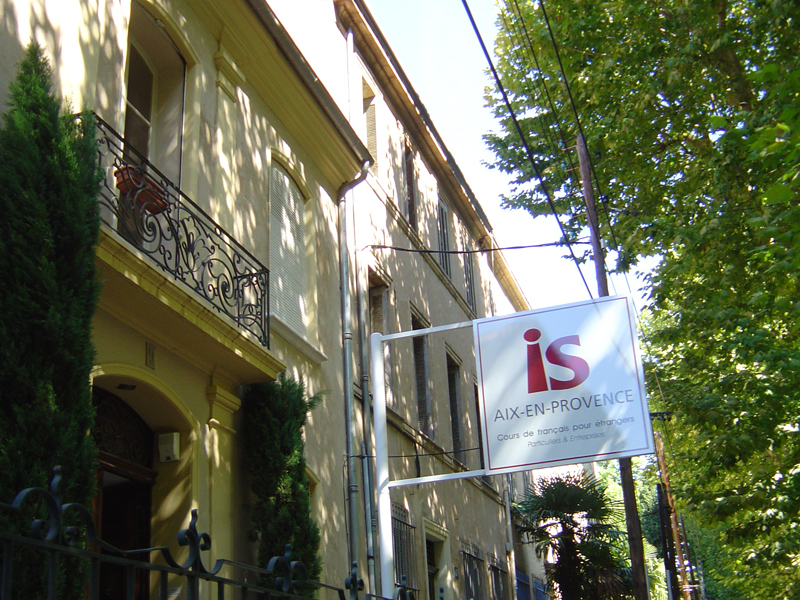IS Aix-en-Provence