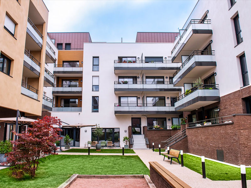 Moderne Premium-Residenz in Rouen mit Innenhof und Gartenanlage – Unterkunft für Teilnehmer einer Business Französisch-Sprachreise in Frankreich