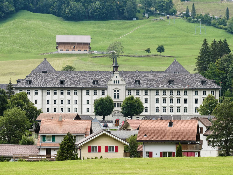 Alpadia Language Schools - Junior