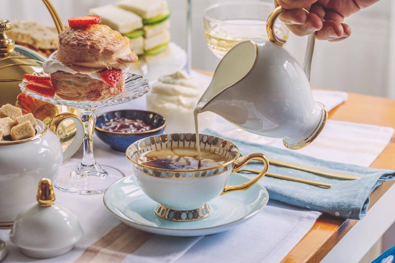 Englische Kultur erleben - Tea Time beim Sprachaufenthalt England