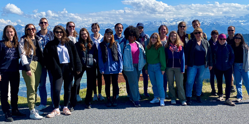 Das StudyLingua Team