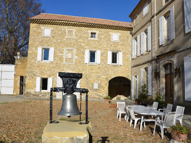 Außenansicht Nebengebäude, Business Französisch Sprachreisen