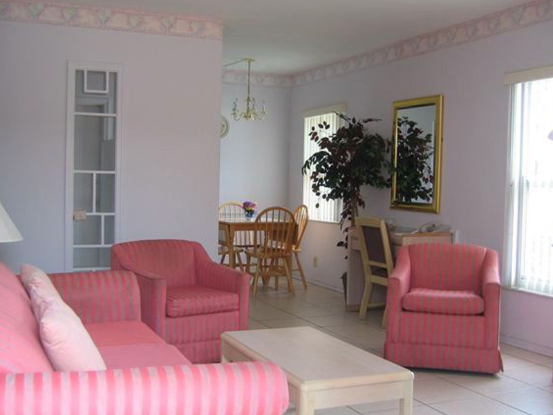 Wohnraum Beispiel Studio-Apartment, Florida Sprachreisen